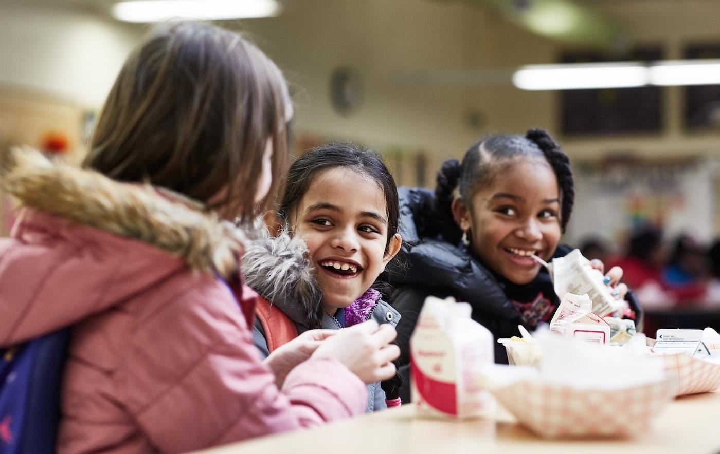 Students eating lunch